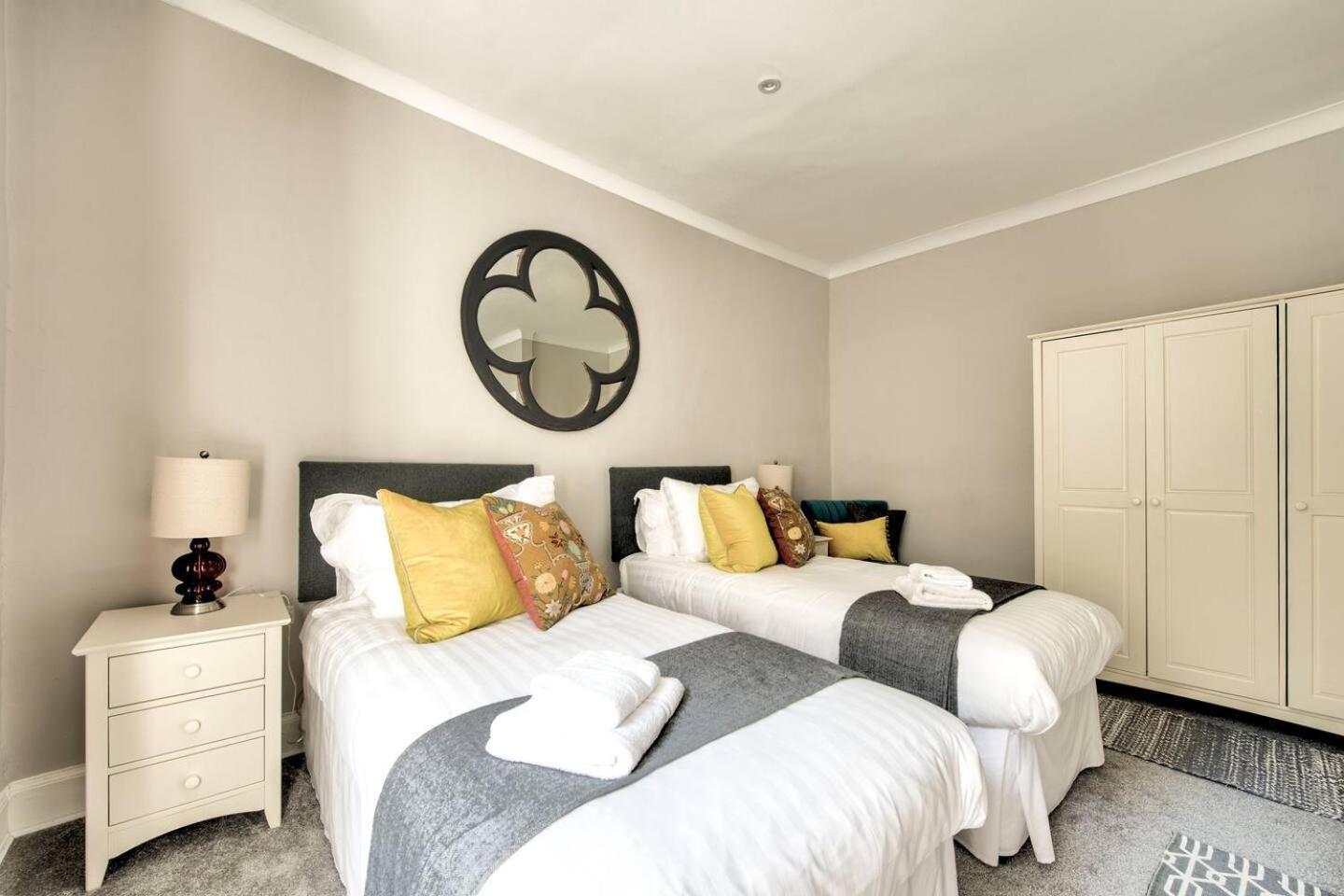 Guestready - Spacious And Beautiful 2Br Flat In Morningside Edinburg Exteriör bild