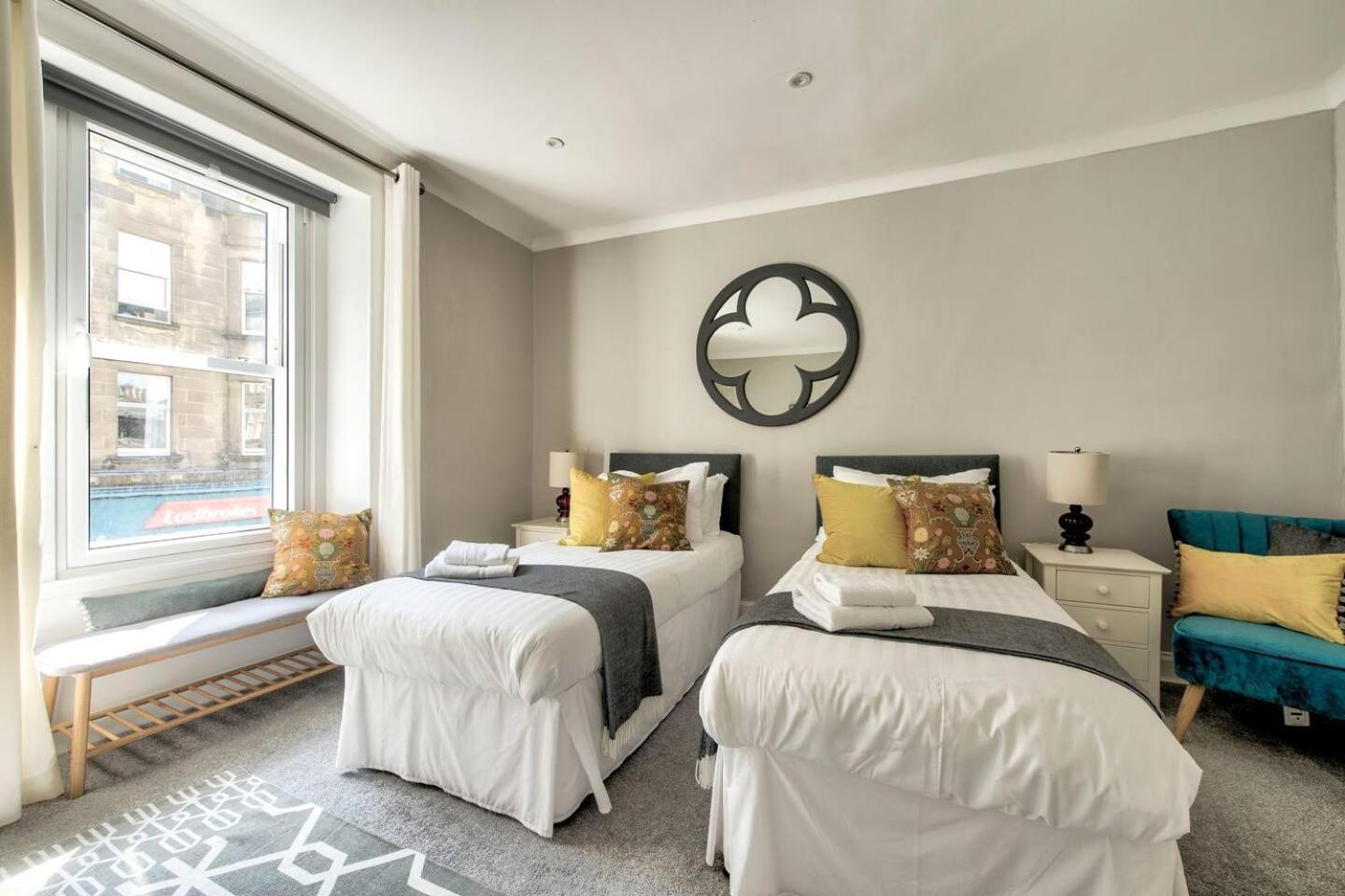 Guestready - Spacious And Beautiful 2Br Flat In Morningside Edinburg Exteriör bild
